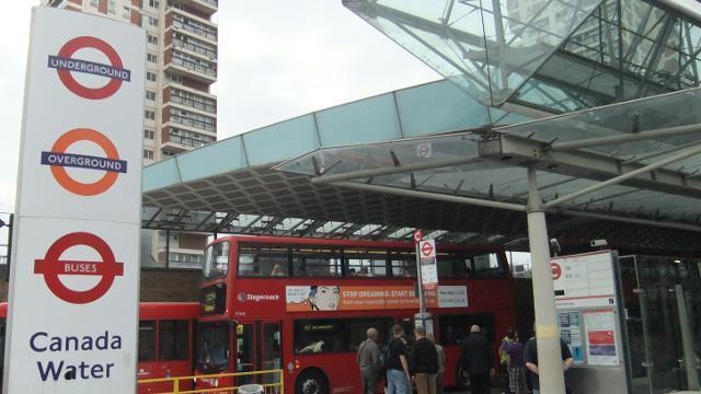Surrey Quays Studio London Ngoại thất bức ảnh